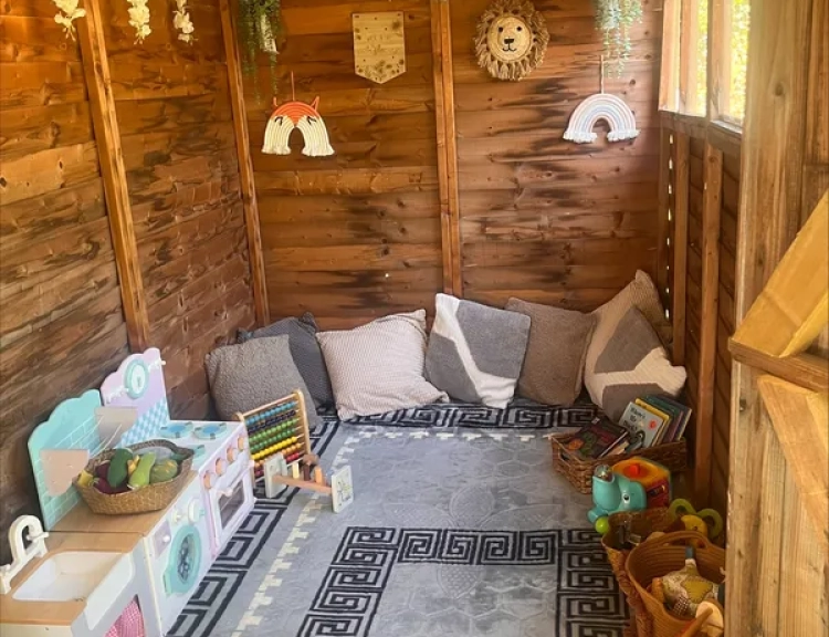 caterpillar-cottage